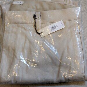 New Banana Republic Athletic Italian-Stretch Chino Cream White 34 - 30